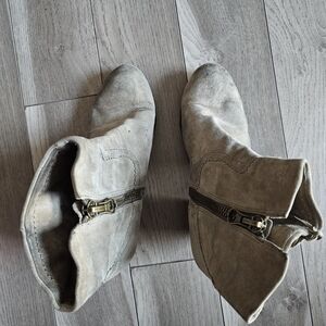 SAM EDELMAN genuine suede leather frilled frilly heeled cowboy boots heels